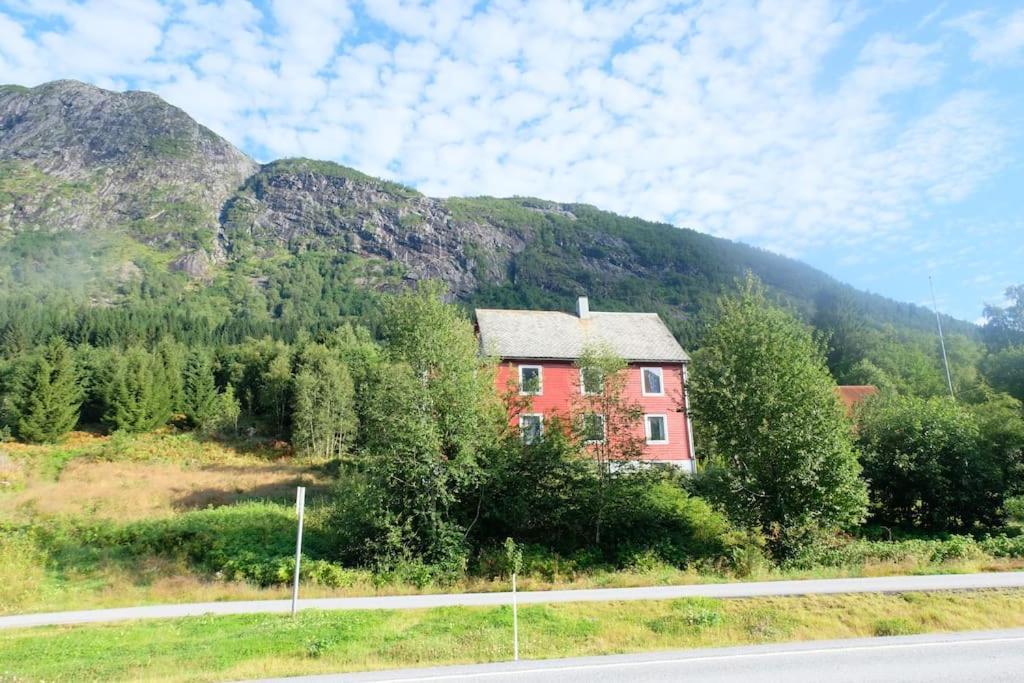 With View In Jolster Årdal