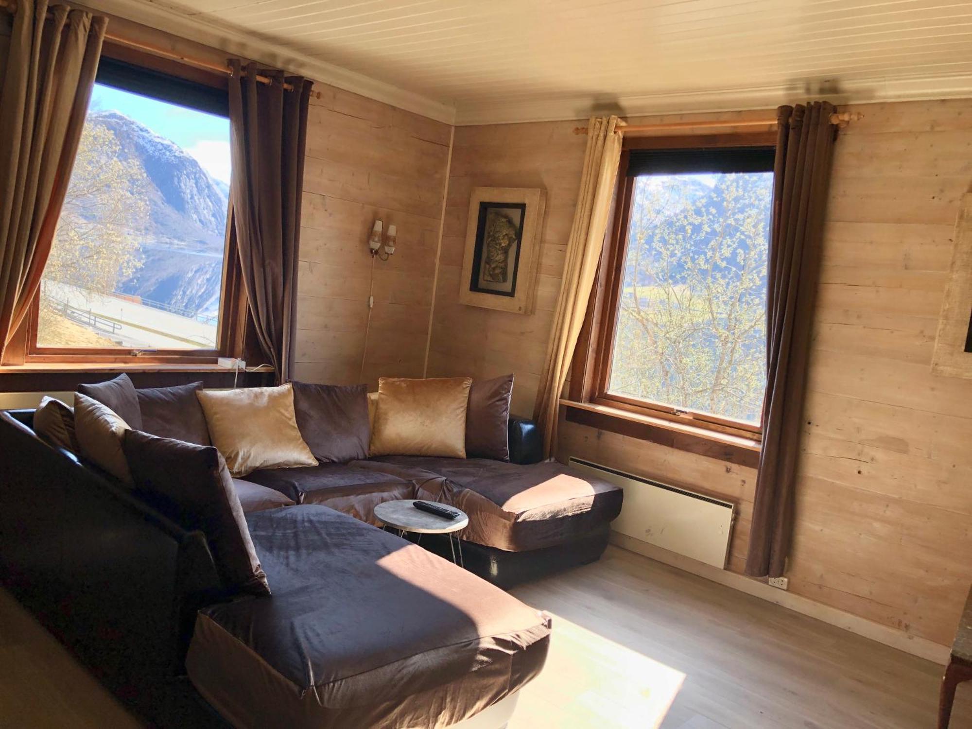 Apartment With View In Jolster Årdal